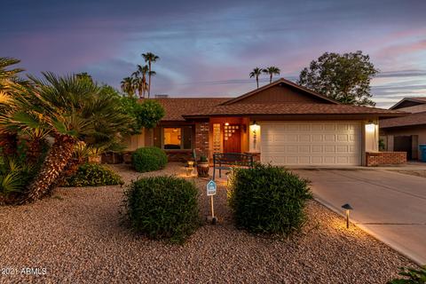 4631 E Beverly Ln, Phoenix, AZ 85032 photo 2