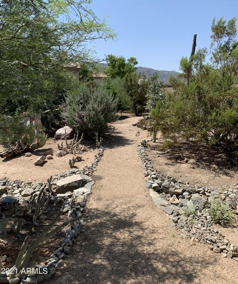 1515 E Desert Ln, Phoenix, AZ 85042 photo 51