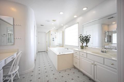 931 Encinas Ave, Gilbert, AZ 85234 photo 4