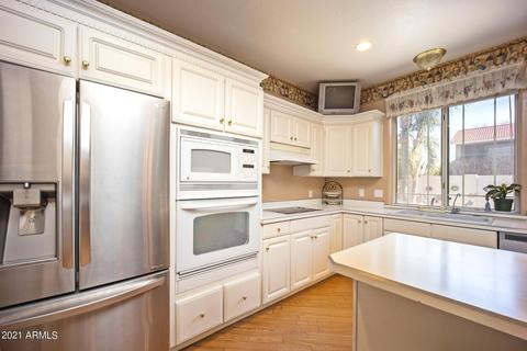 931 Encinas Ave, Gilbert, AZ 85234 photo 10
