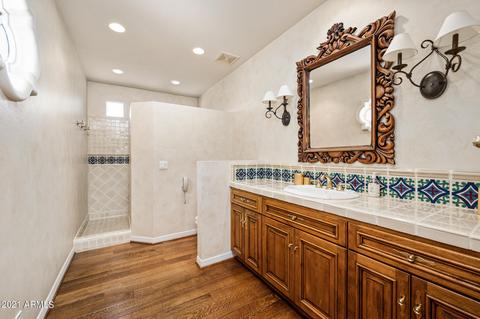 5670 N Echo Canyon Dr, Phoenix, AZ 85018 photo 51