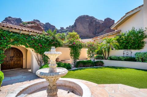 5670 N Echo Canyon Dr, Phoenix, AZ 85018 photo 8