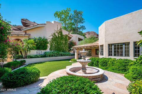 5670 N Echo Canyon Dr, Phoenix, AZ 85018 photo 7