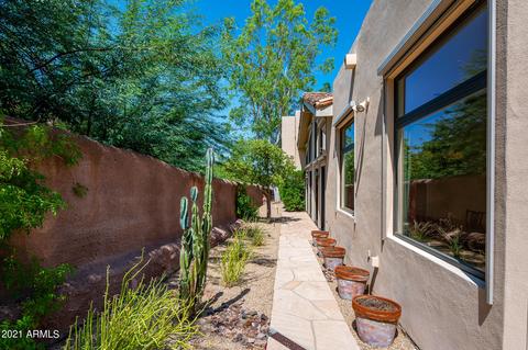 5670 N Echo Canyon Dr, Phoenix, AZ 85018 photo 58