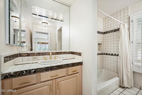 5670 N Echo Canyon Dr, Phoenix, AZ 85018 photo 36
