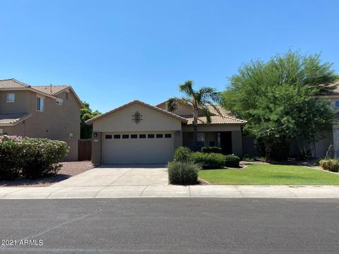 3677 E Remington Dr, Gilbert, AZ 85297 photo 2