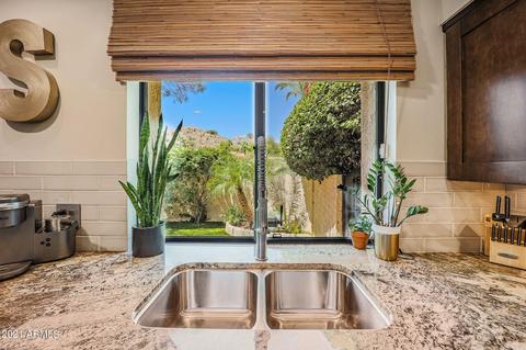 1905 E Winter Dr, Phoenix, AZ 85020 photo 7