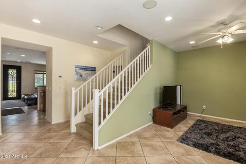 3821 E Branham Ln, Phoenix, AZ 85042 photo 7