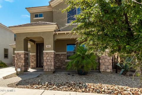 3821 E Branham Ln, Phoenix, AZ 85042 photo 2