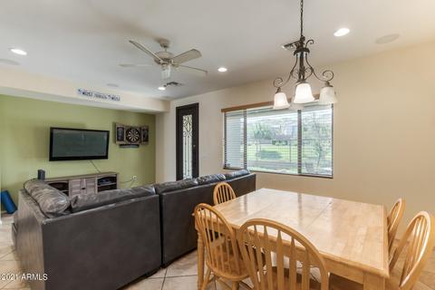 3821 E Branham Ln, Phoenix, AZ 85042 photo 9