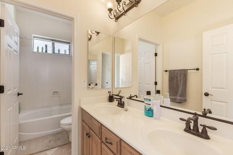 3821 E Branham Ln, Phoenix, AZ 85042 photo 26