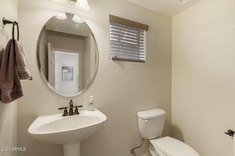 3821 E Branham Ln, Phoenix, AZ 85042 photo 16