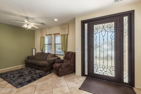 3821 E Branham Ln, Phoenix, AZ 85042 photo 4