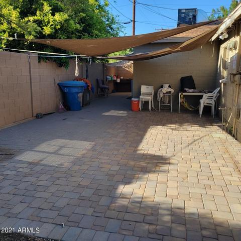 2715 E Oak St, Phoenix, AZ 85008 photo 8