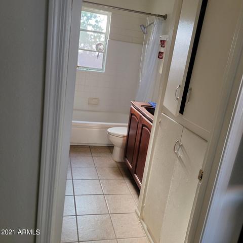 2715 E Oak St, Phoenix, AZ 85008 photo 6