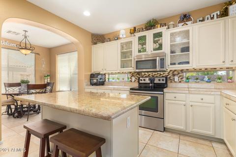 3829 E Packard Dr, Gilbert, AZ 85298 photo 3