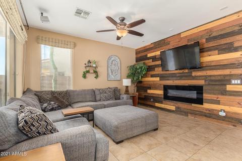 3829 E Packard Dr, Gilbert, AZ 85298 photo 2