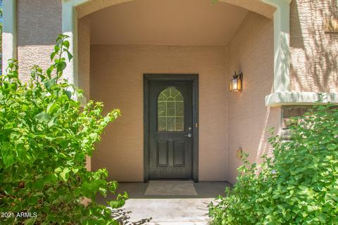 4370 E Selena Dr, Phoenix, AZ 85050 photo 2