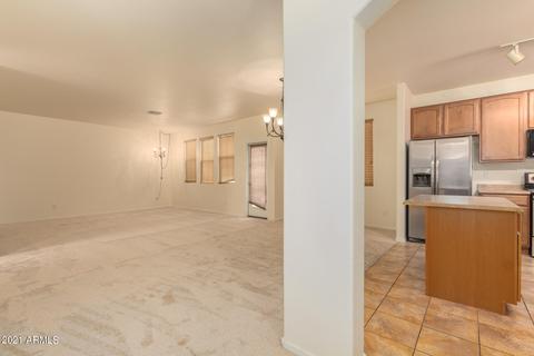 4370 E Selena Dr, Phoenix, AZ 85050 photo 7