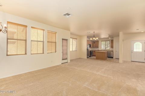 4370 E Selena Dr, Phoenix, AZ 85050 photo 6
