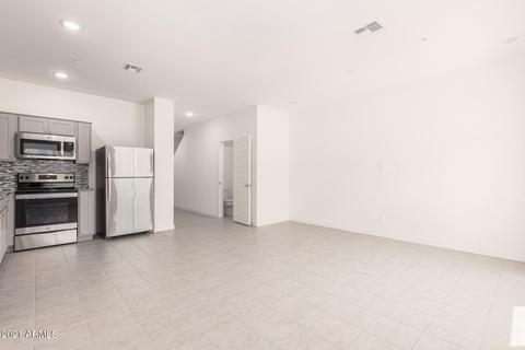 2267 W Harmont Dr, Phoenix, AZ 85021 photo 4