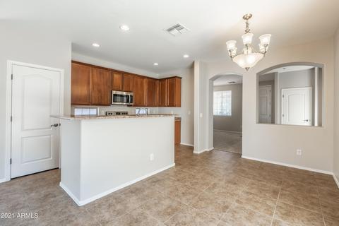 3949 S Splendor Pl, Gilbert, AZ 85297 photo 1