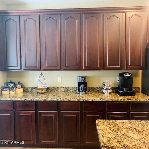 2917 S 74th Ln, Phoenix, AZ 85043 photo 8