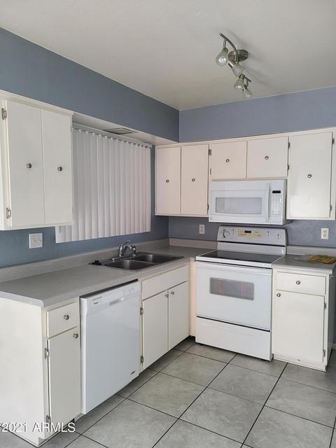 1147 E Vaughn St #D, Tempe, AZ 85283 photo 10