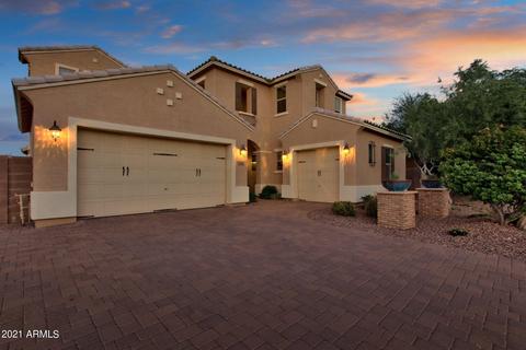 2736 E Pearl St, Mesa, AZ 85213 photo 1