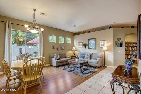 6746 S Pinehurst Dr, Gilbert, AZ 85298 photo 11