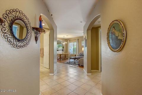 6746 S Pinehurst Dr, Gilbert, AZ 85298 photo 6