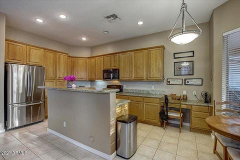 6746 S Pinehurst Dr, Gilbert, AZ 85298 photo 17