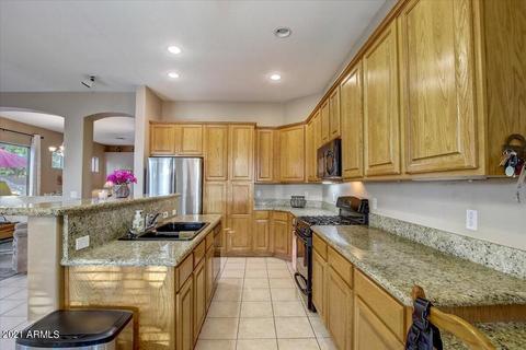 6746 S Pinehurst Dr, Gilbert, AZ 85298 photo 19