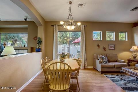 6746 S Pinehurst Dr, Gilbert, AZ 85298 photo 12