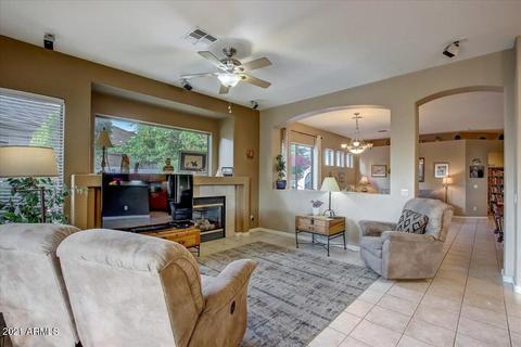 6746 S Pinehurst Dr, Gilbert, AZ 85298 photo 8