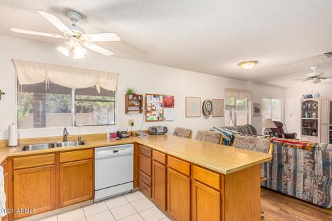 907 E Hackamore St, Mesa, AZ 85203 photo 8