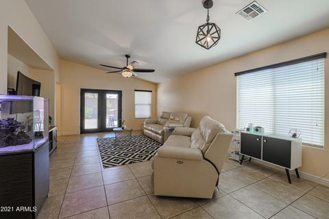 2075 E Lindrick Dr, Gilbert, AZ 85298 photo 14