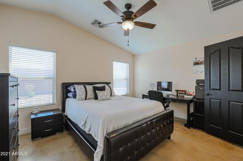 2075 E Lindrick Dr, Gilbert, AZ 85298 photo 5