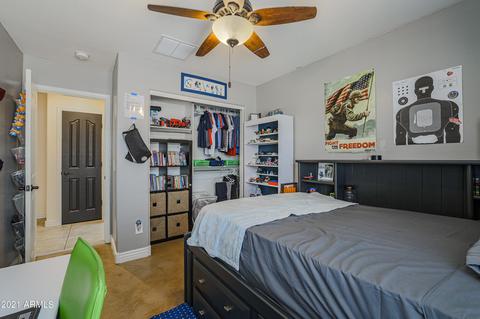 2075 E Lindrick Dr, Gilbert, AZ 85298 photo 9