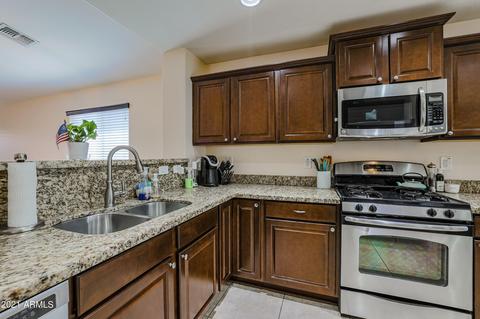 2075 E Lindrick Dr, Gilbert, AZ 85298 photo 15