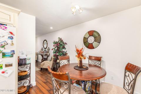 2501 E Highland Ave, Phoenix, AZ 85016 photo 9