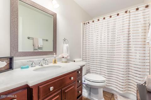 2501 E Highland Ave, Phoenix, AZ 85016 photo 14
