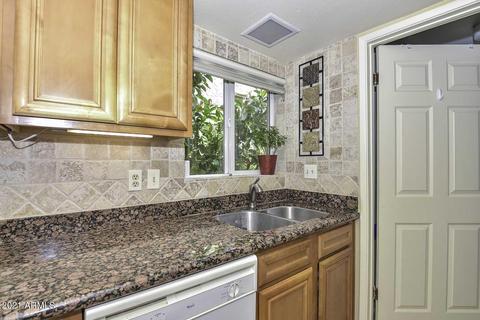 926 E Cheryl Dr, Phoenix, AZ 85020 photo 12