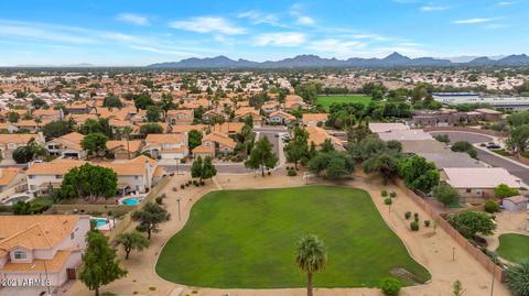 4625 E Desert Cactus St, Phoenix, AZ 85032 photo 2