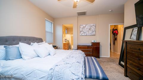 3911 E Parkview Dr, Gilbert, AZ 85295 photo 8