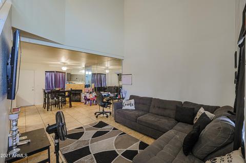 434 E Pecan Rd, Phoenix, AZ 85040 photo 3
