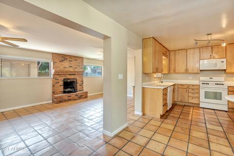 5025 E Windsor Ave, Phoenix, AZ 85008 photo 13