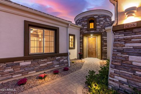 7625 E Leonora St, Mesa, AZ 85207 photo 4