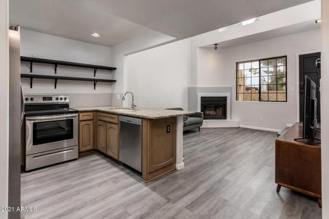 1025 E Highland Ave #19, Phoenix, AZ 85014 photo 18