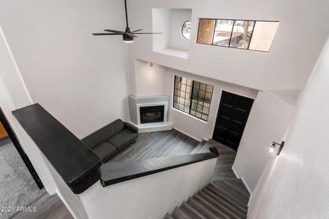 1025 E Highland Ave #19, Phoenix, AZ 85014 photo 5